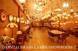 ZHANTAI-BRASS-LAMPS-SHOWROOM-2